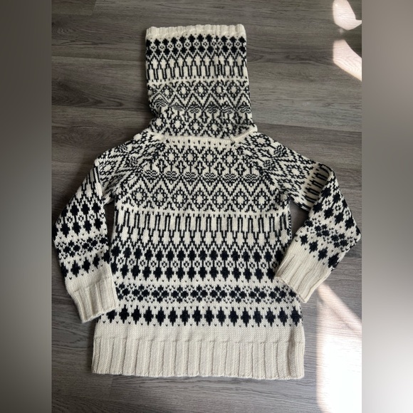 Classic 100% Alpaca Agathe Turtleneck Sweater White Black Sz. M - Picture 2 of 6